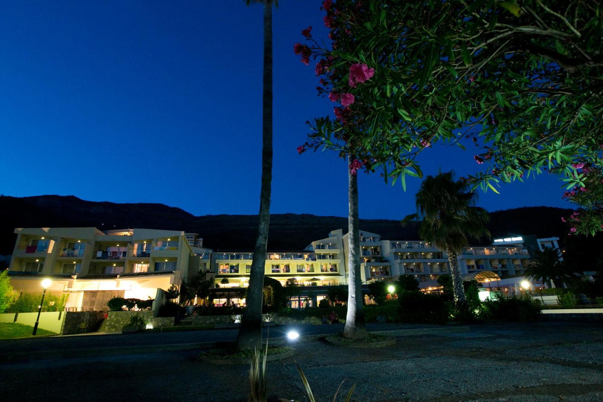 Hotel Palas Petrovac