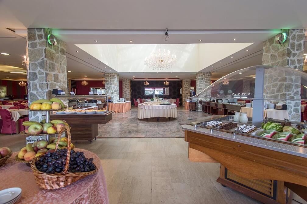 Hotel Palas Petrovac
